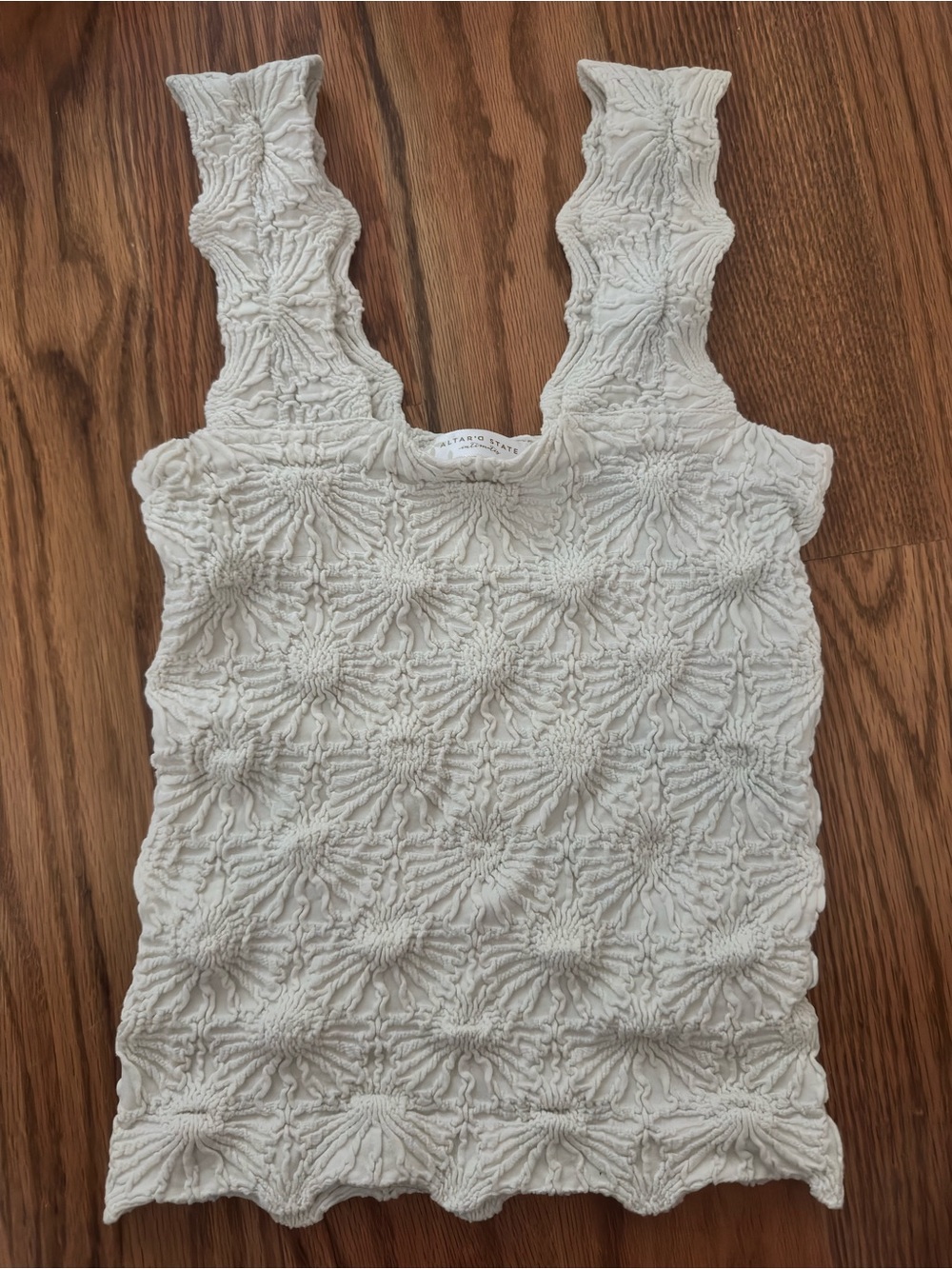Altar’d State Textured Flower Tank Top